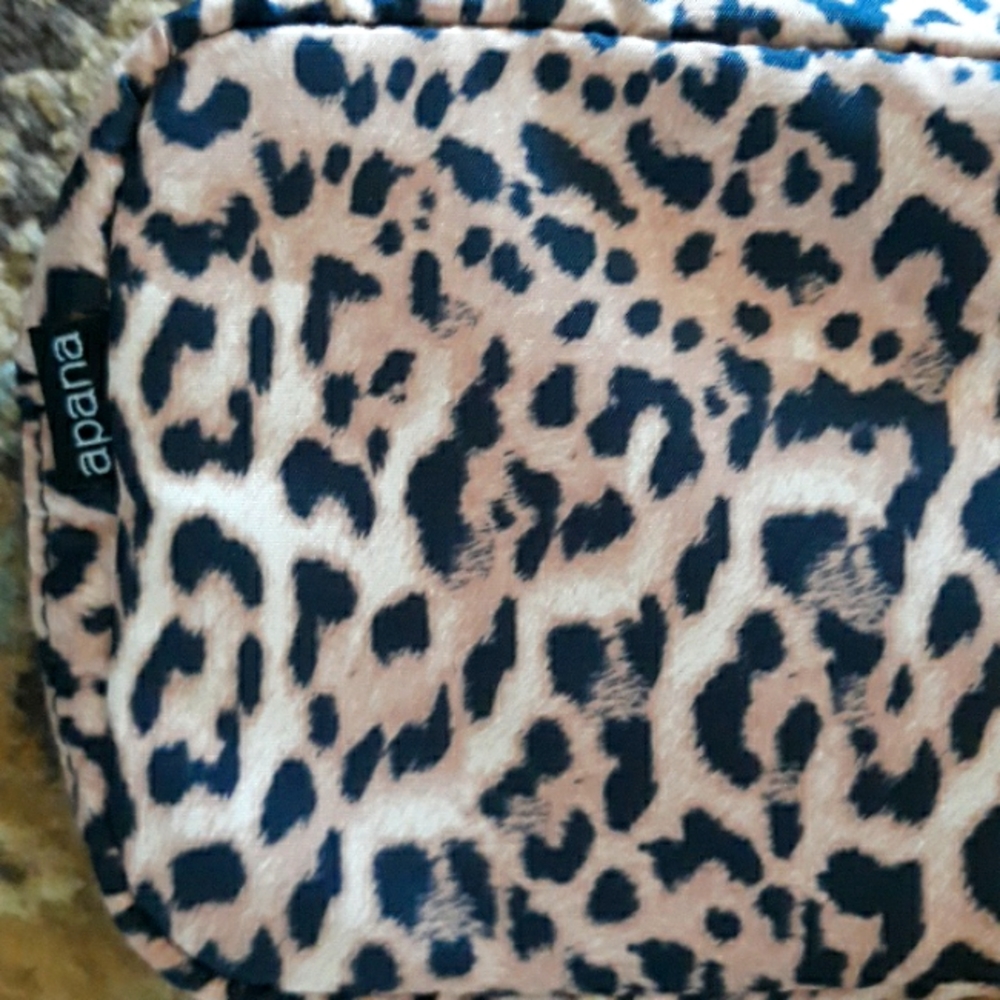 2x*Host Pick*Apana See Me Run belt bag - Picture 4 of 16